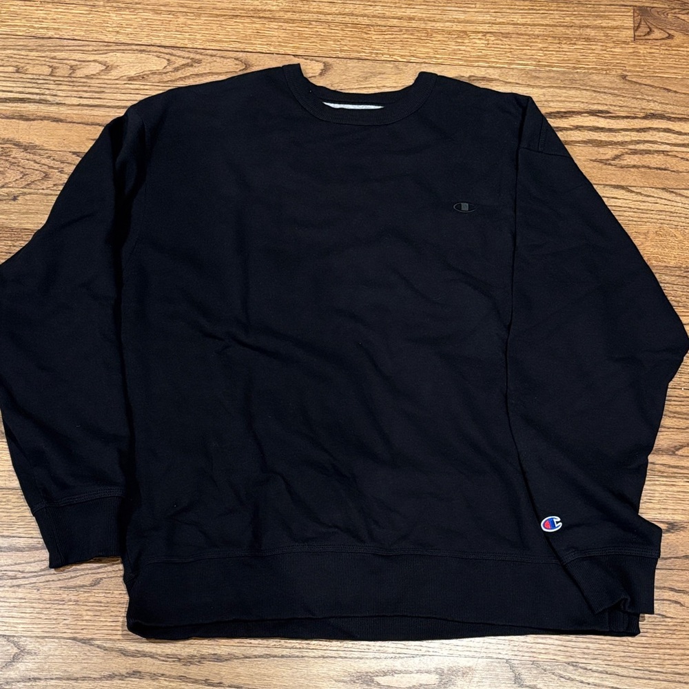 Champion Black Crewneck Sweatshirt with Small Logo 2XL